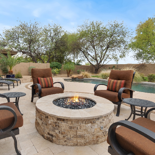 Fire Pits & Fireplaces